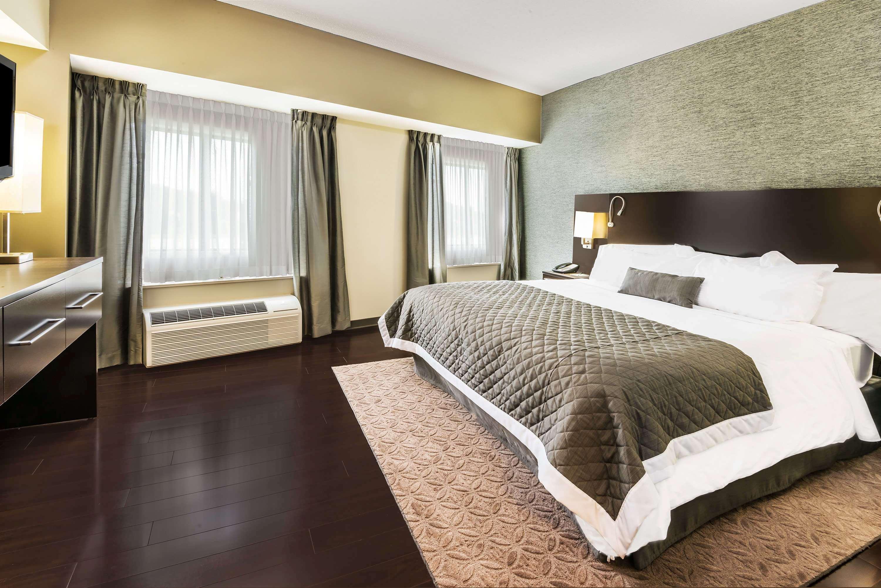 The Mosey Buffalo Williamsville Tapestry Collection Hilton Exteriör bild