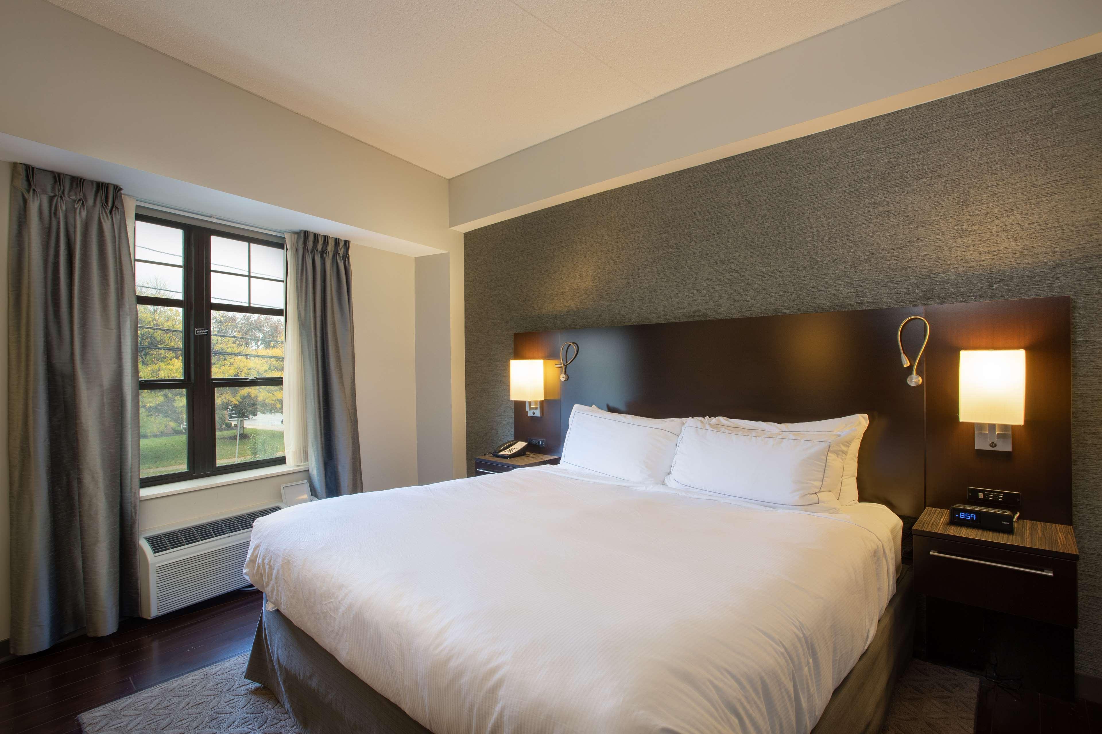 The Mosey Buffalo Williamsville Tapestry Collection Hilton Exteriör bild